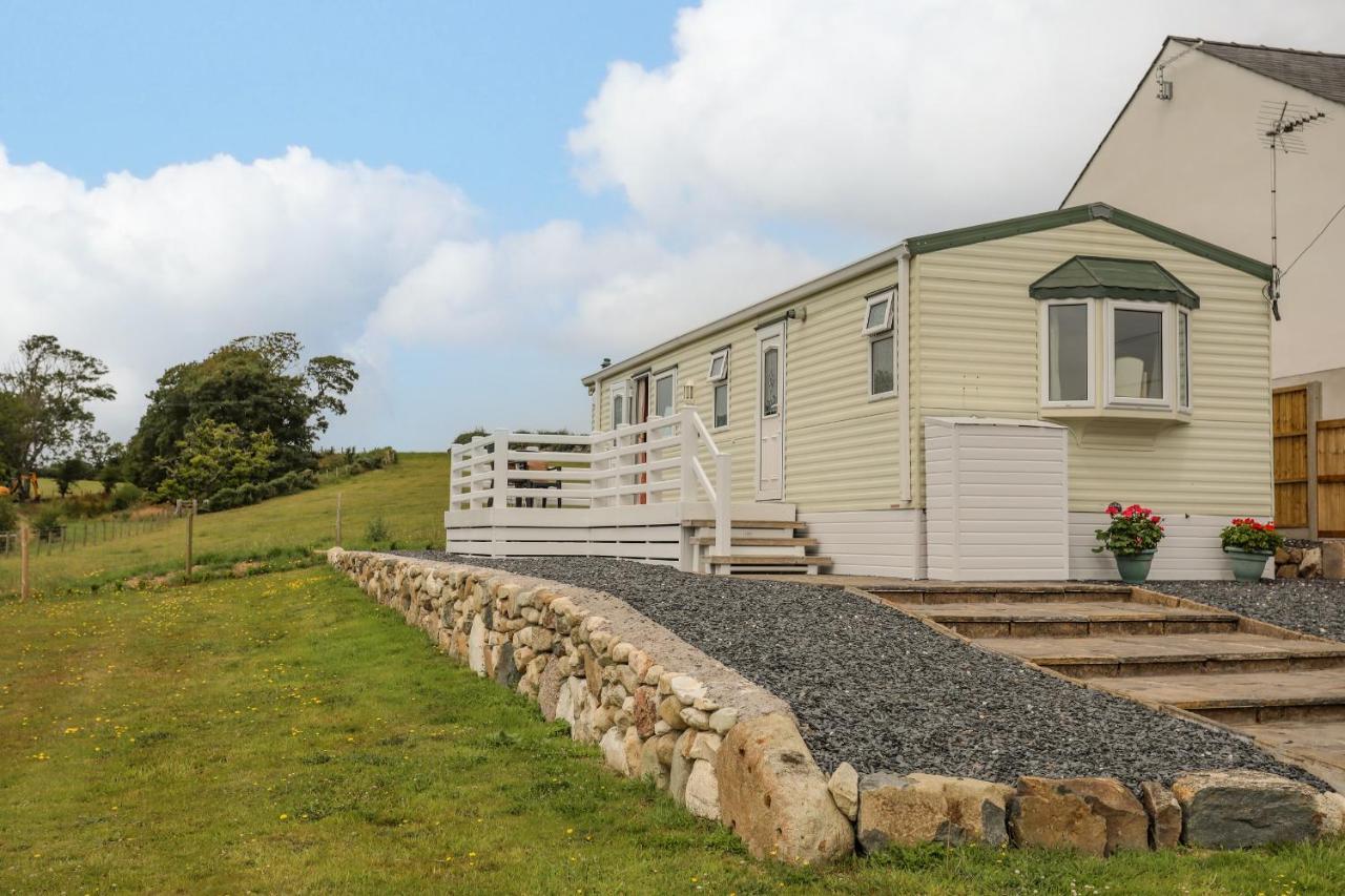 Ty Newydd Caravan *