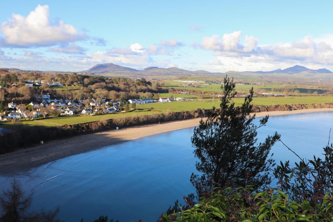 Ty Newydd Caravan Holiday home
